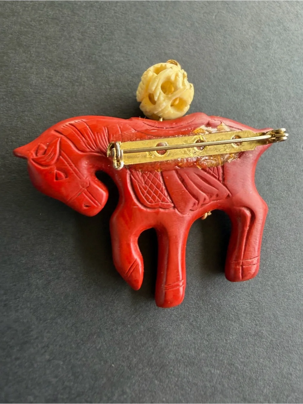 Vintage Chinese Carved Red Cinnabar Lacquer Horse Brooch Pin